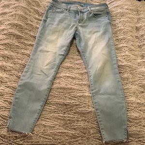 Old navy super skinny rockstar jeans size 4 petite